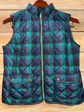 St. John's Bay Women’s Teal Green, Red/Pink and Navy Plaid Quilted Vest, Large